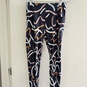 Abstract Patterned Leggings